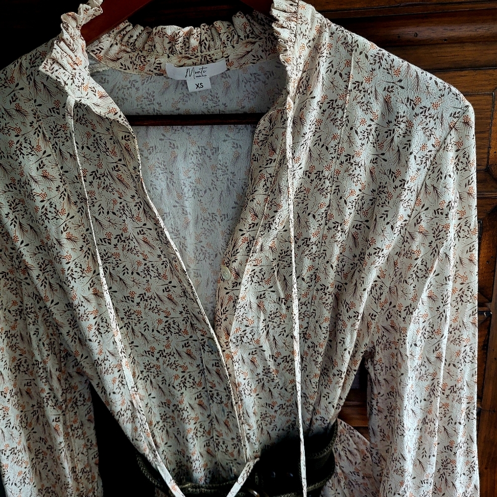 MAXI DRESS. Tear Flattering Maxi Spring-Summer Flowy Dress. Blouson sleeve.